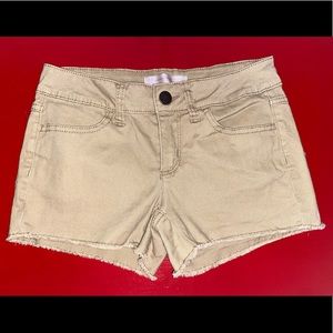 Khaki shorts